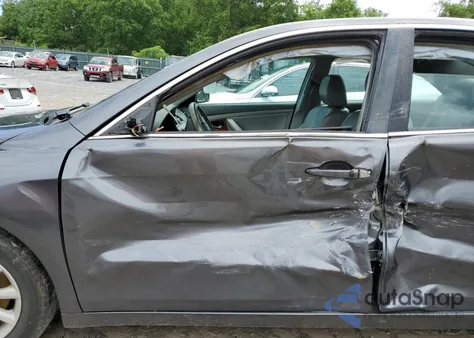 2011 Toyota Camry Base из США, поврежденный, VIN 4T4BF3EK1BR088959